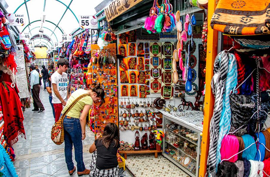 Mercado Artesanal Directorio del Ecuador